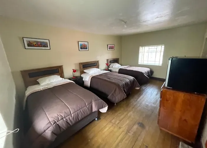 Hostel La Casa De Lala